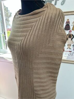 White House Black Market Taupe Ribbed Crewneck Sweater